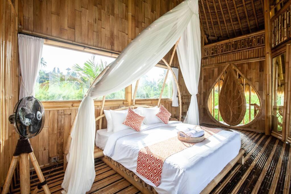 Villa Magic Hills Bali - Magical Eco-luxury Selat